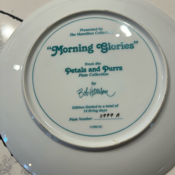 The Hamilton Collection “Morning Glories” from Petals and Purrs - Picture 2 of 3